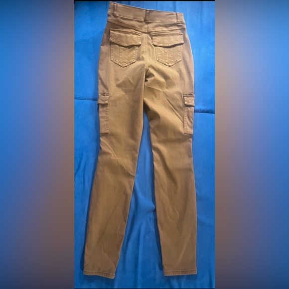 SPANX Pants - SPANX Women's Tan Cargo Pants M Tall NWT